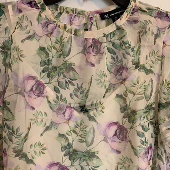NWT  INC Floral Puff Sleeve Blouse, petite M - Picture 6 of 8